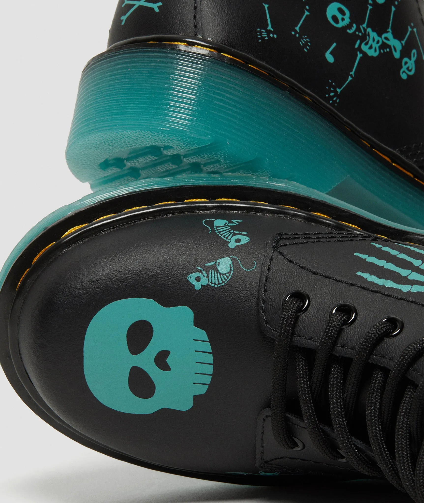 1460 Glow-In-The-Dark Skeleton Print Boots - Little Kids|-|Bottes à imprimé squelette Glow-In-The-Dark 1460 - Petit Enfant
