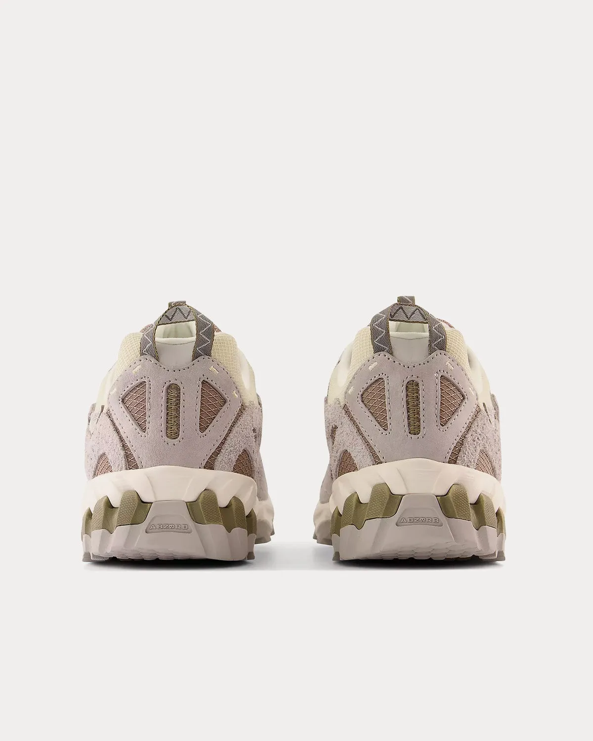 610v1 Brighton Grey with Mushroom and Concrete Low Top Sneakers
