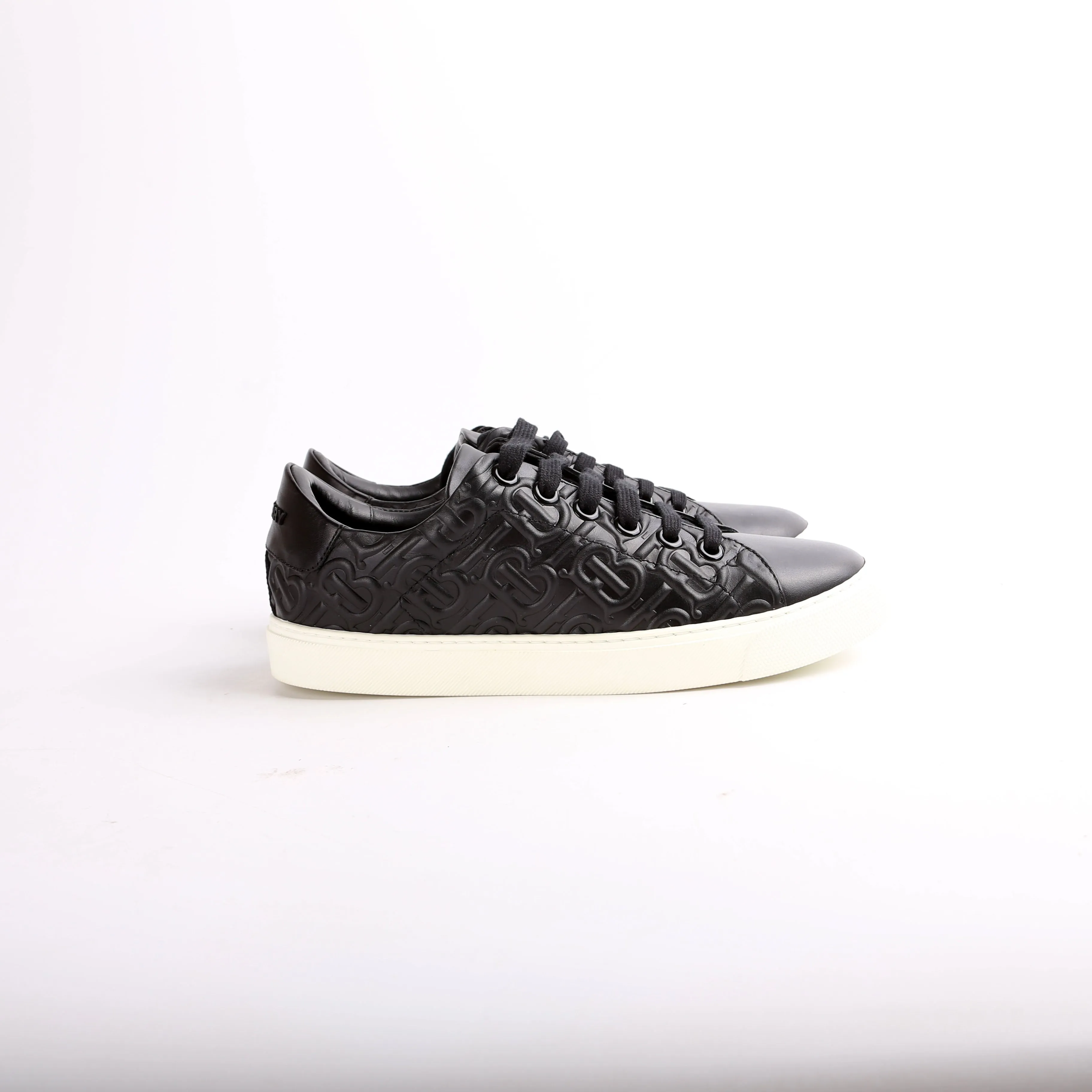 Albridge Leather Logo Sneakers Size 39.5