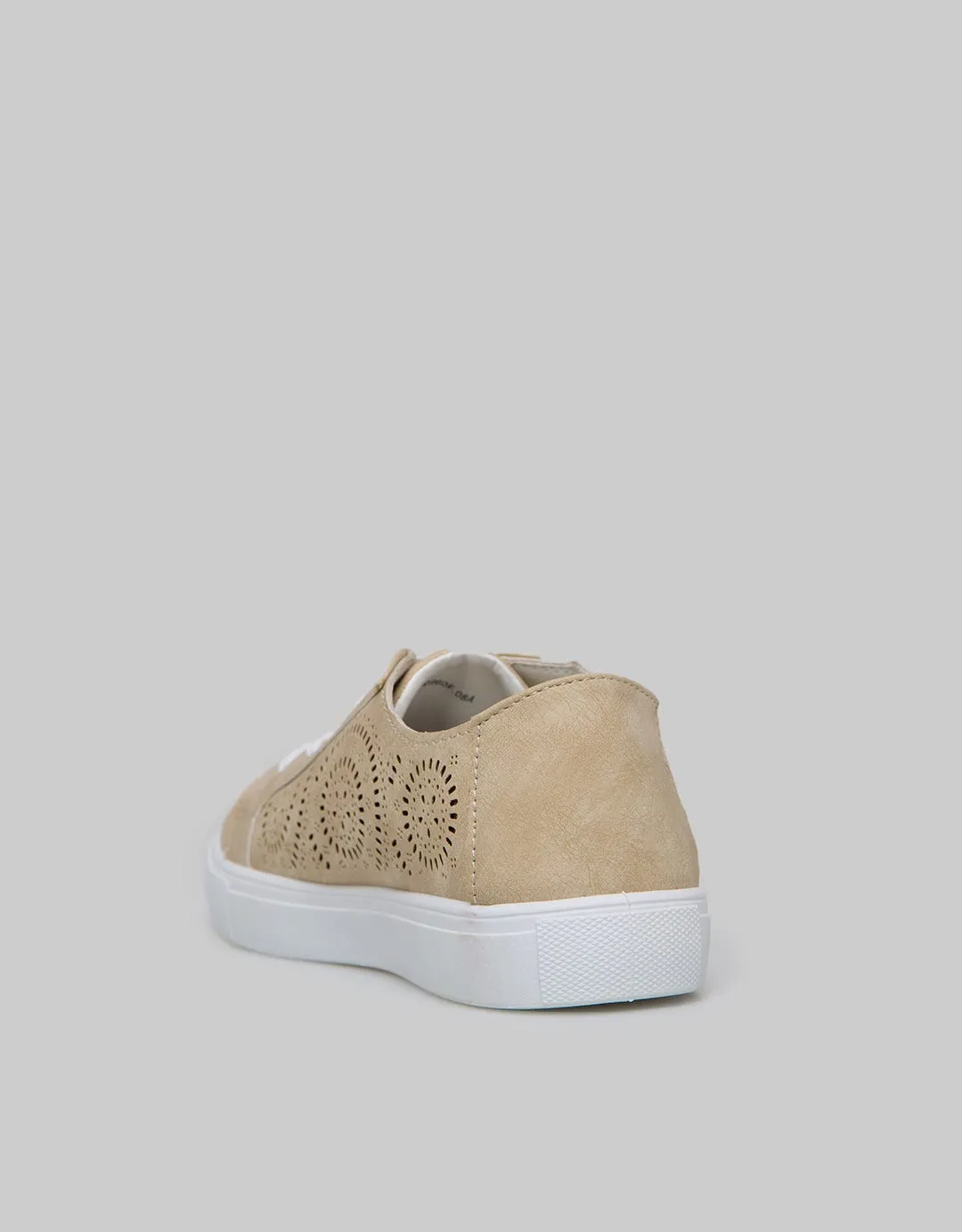 Cardinal Sneakers  Ivy 6