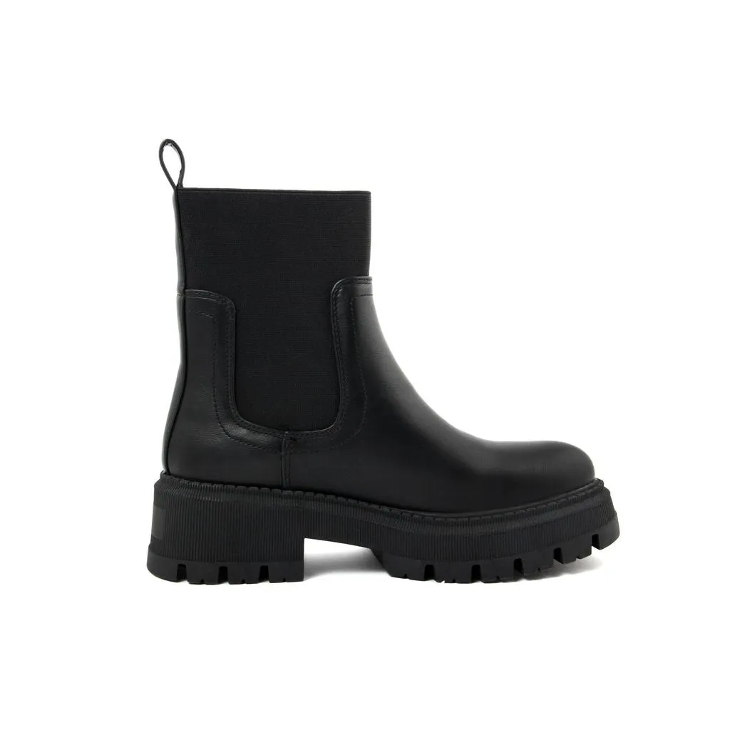 Cute Lug Sole Ankle Booties