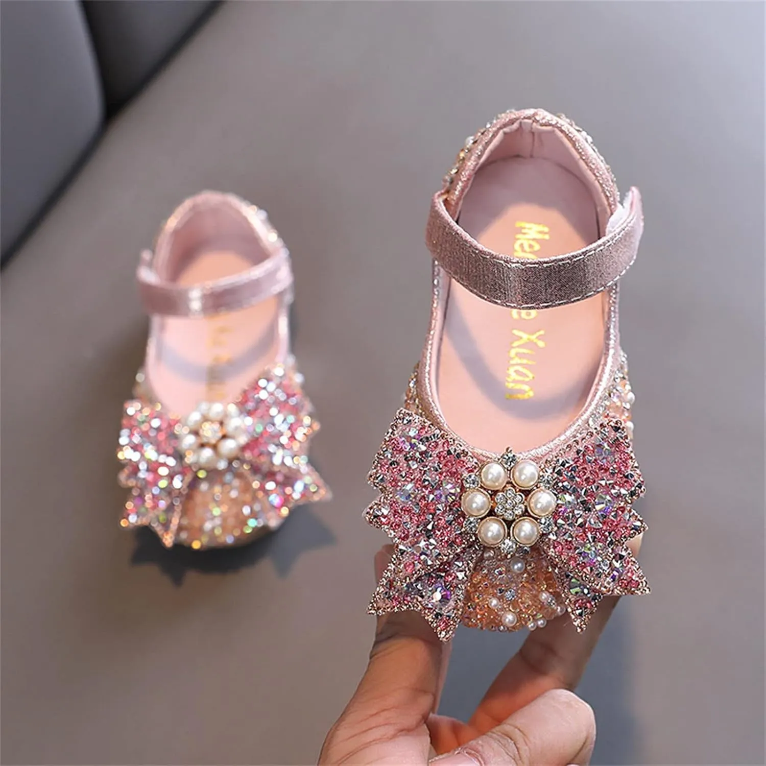Fashion Spring and Summer Children's Dance Shoes Girls Dress Princess Shoes Lightweight Breathable Children's