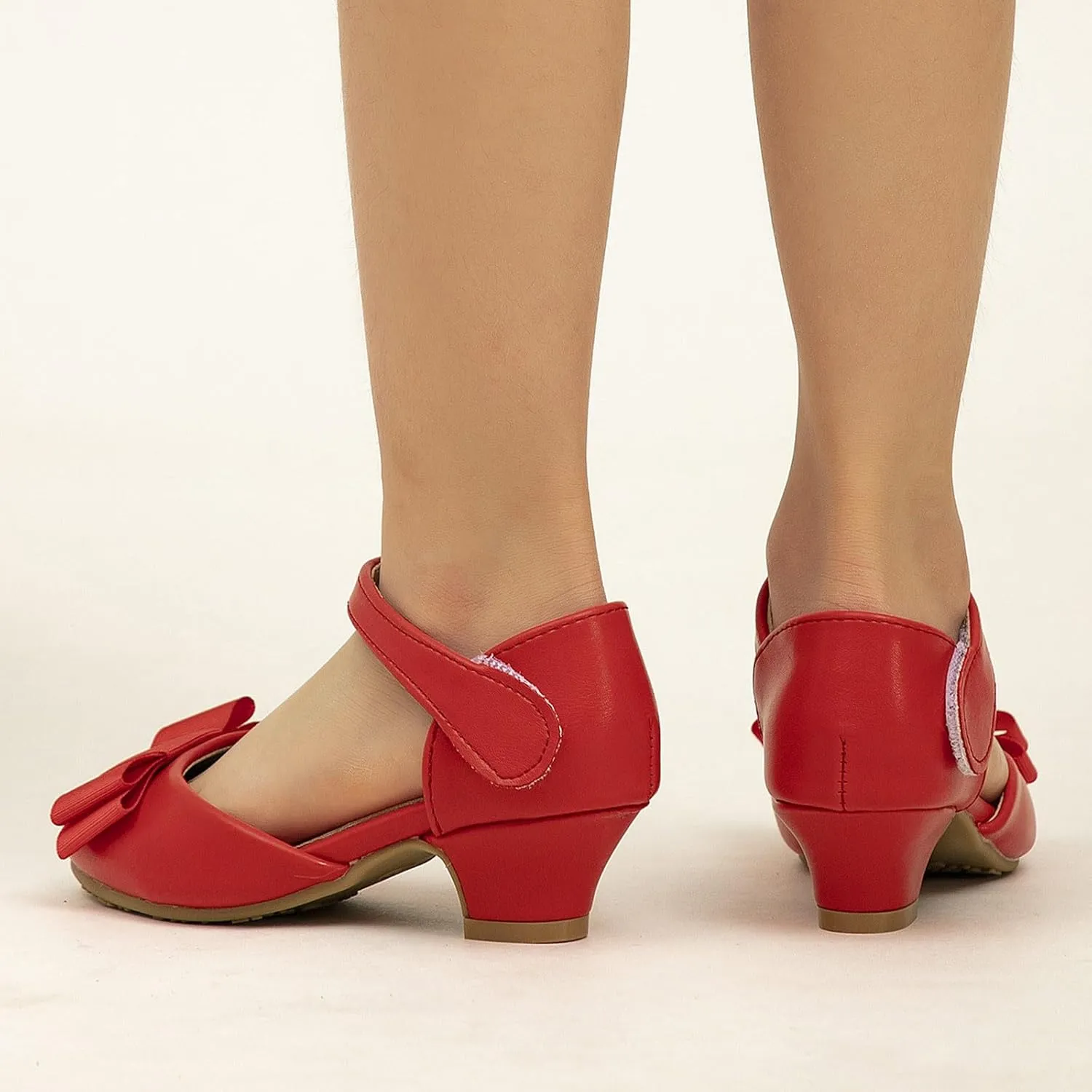 Girls Sandals Low Heel Girls Princess Shoes Little Hollow Bow Sandals Children's Dance Performance Dress High Heels