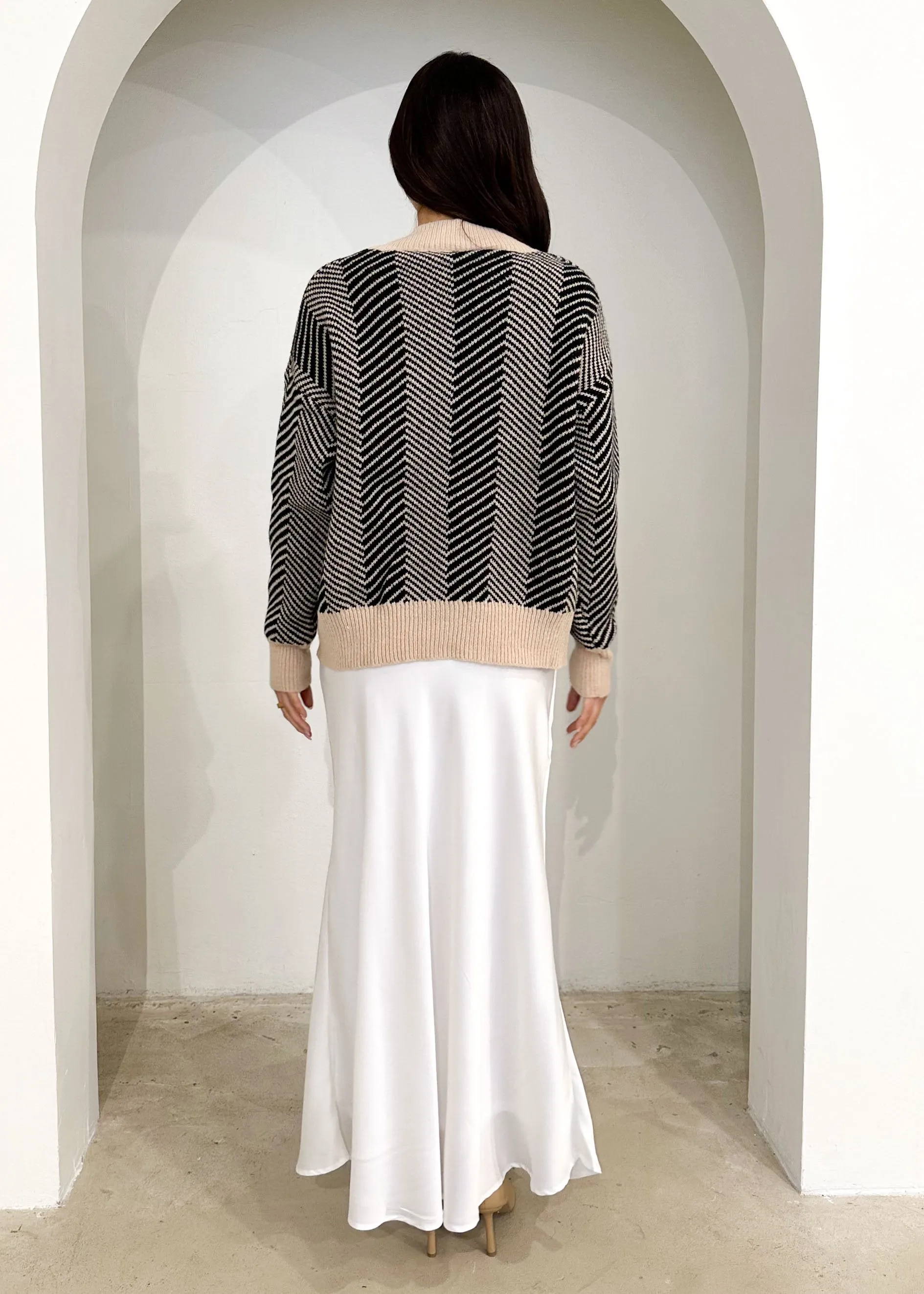 Heirloom Cardigan - Black Aztec