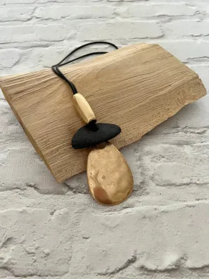 Joelle Urban Pendant Necklace Gold/Black