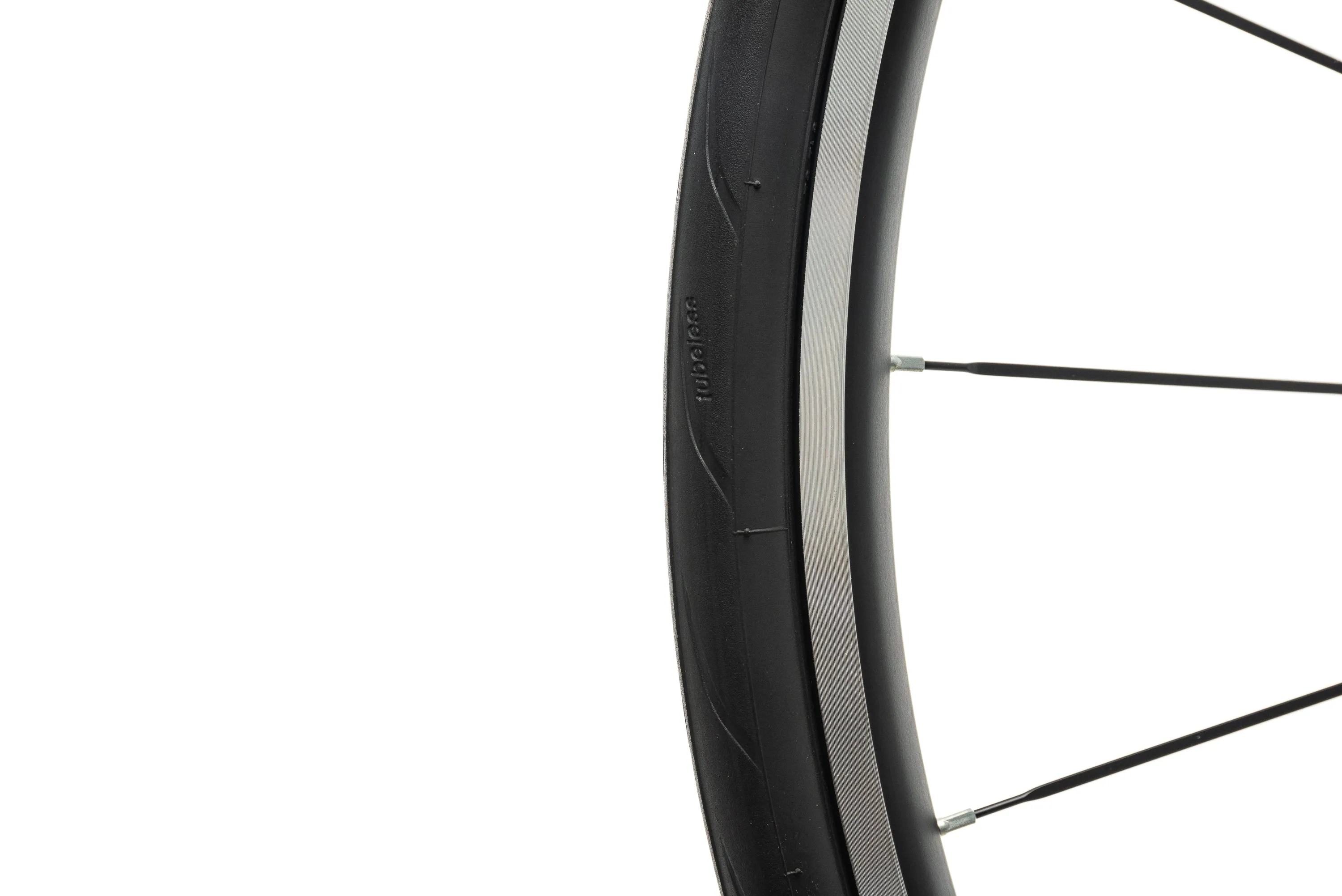 Mavic Aksium Elite Evo Aluminum Tubeless 700c Front Wheel