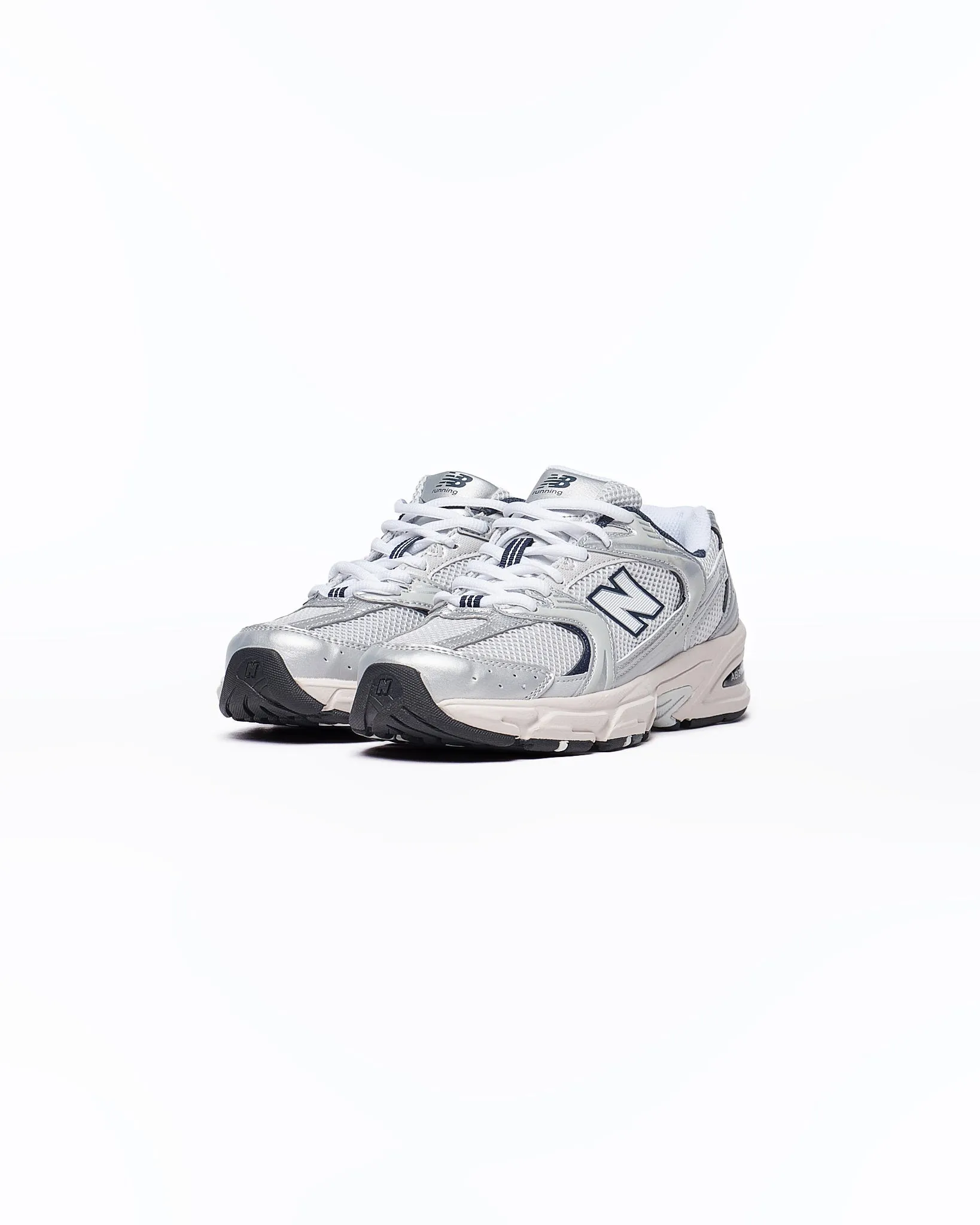 NB 530 Cream Runners Shoes 69.90