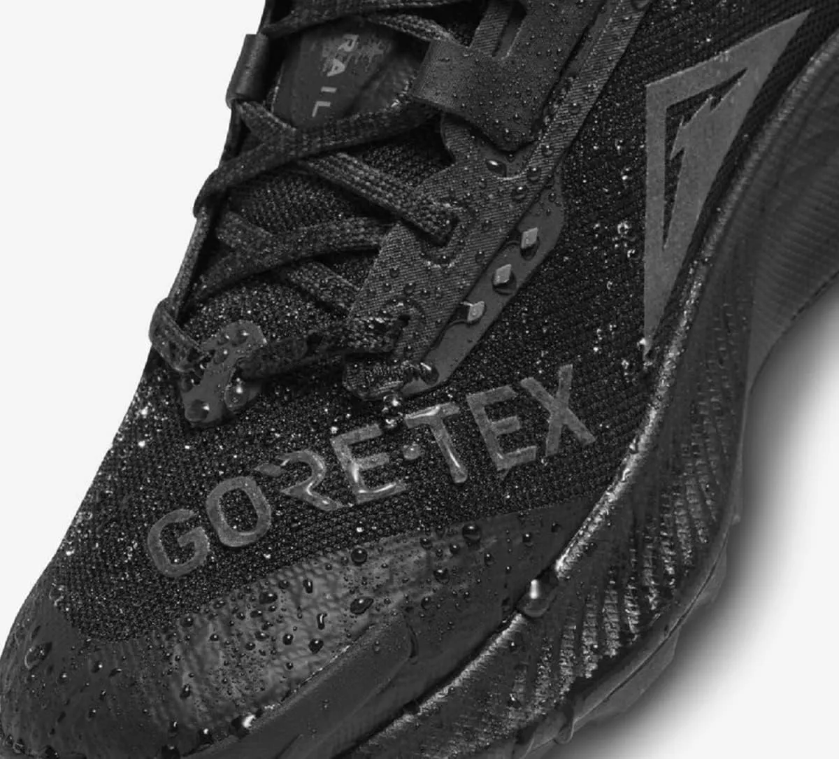 Nike Men's Running Shoe