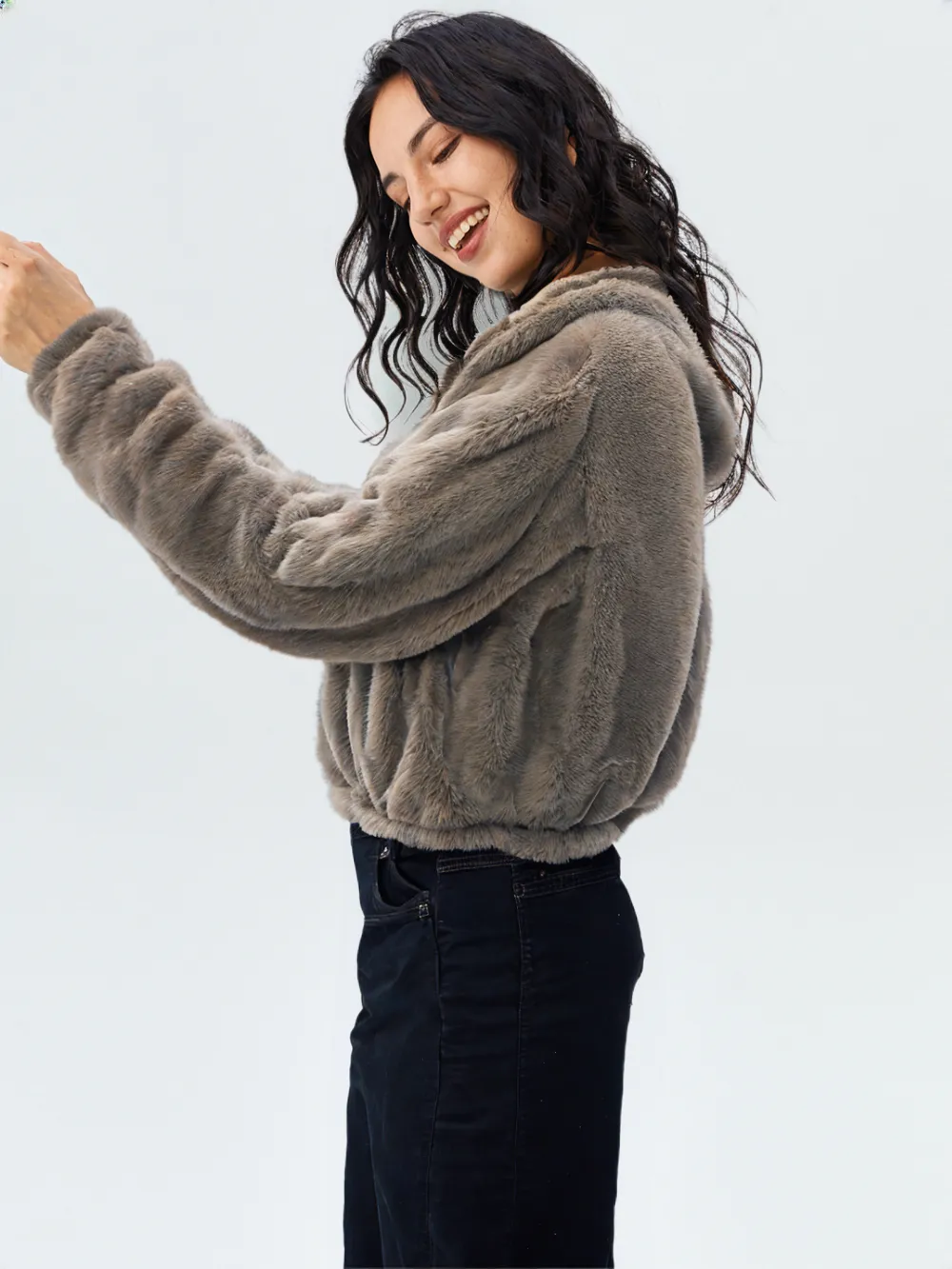 WHO25001 100% Polyester Fur Women's Hooded Jacket